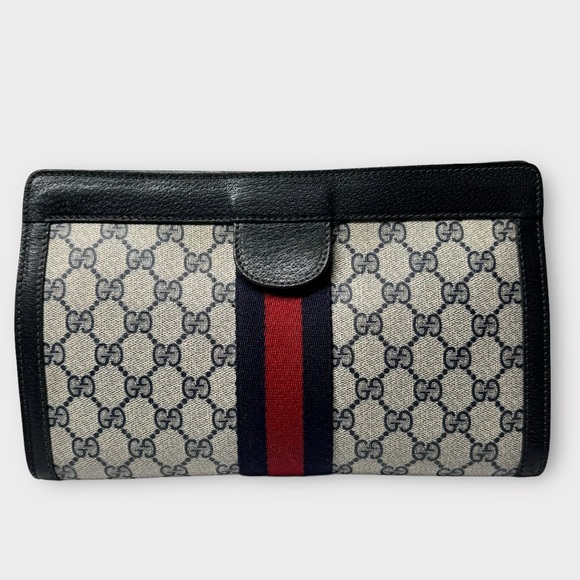 GUCCI GG monogram supreme vintage Clutch - Picture 14 of 14
